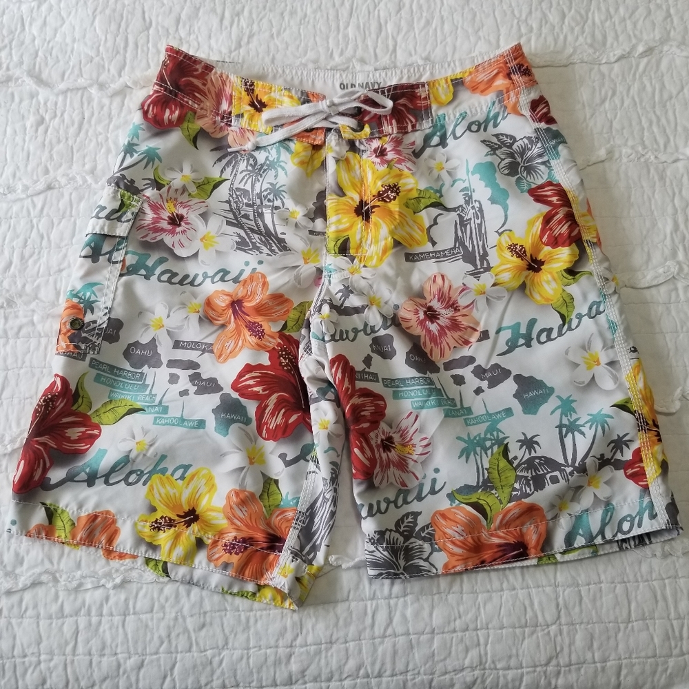 2/$30 Old Navy Hawaiian Swim Shorts Board Shorts S EUC